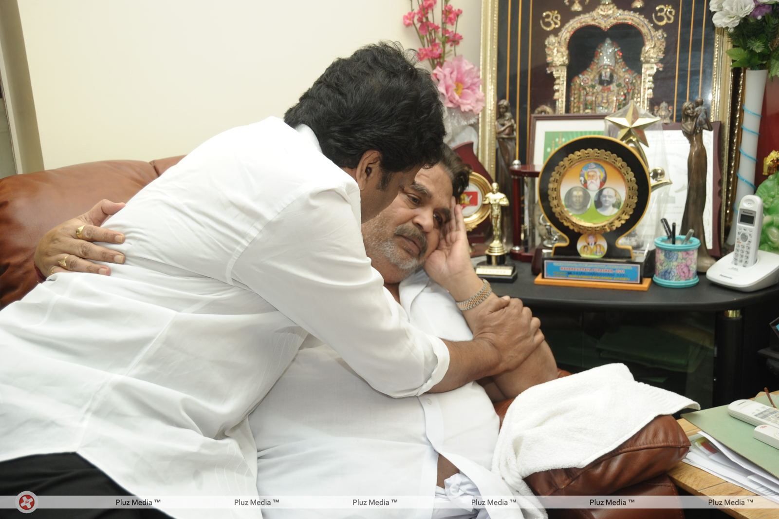 Dasari Padma Funeral and Condolences Pictures | Picture 112363